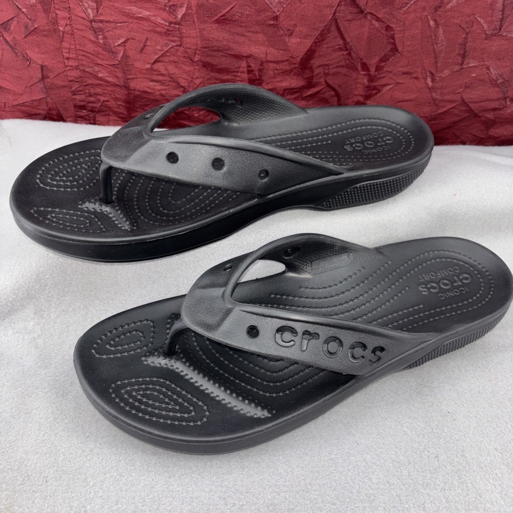 Crocs Unisex Baya II Flip Flops Slip On Casual Beach Sandals Black Size M10/W12